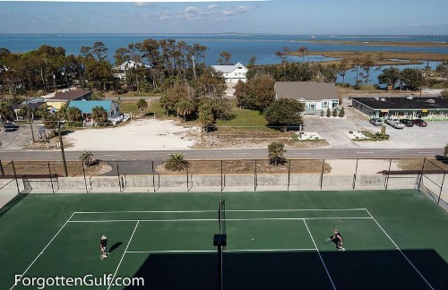 717 Holiday Isle image 13